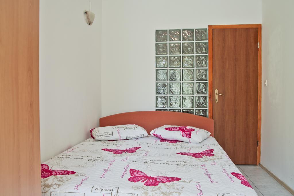 Apartments Ruzic Podstrana Bagian luar foto